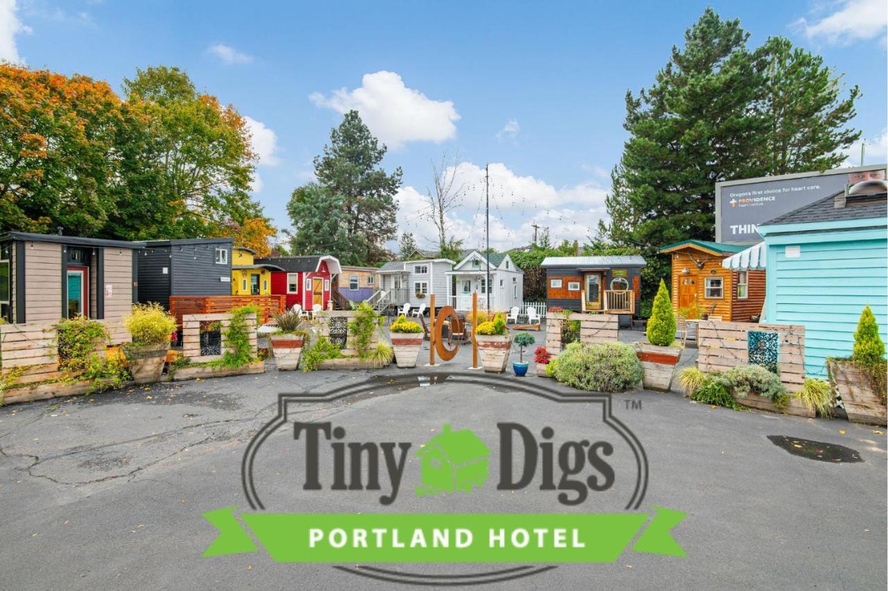 Tiny Digs - Hotel Of Tiny Houses Portland Exterior photo