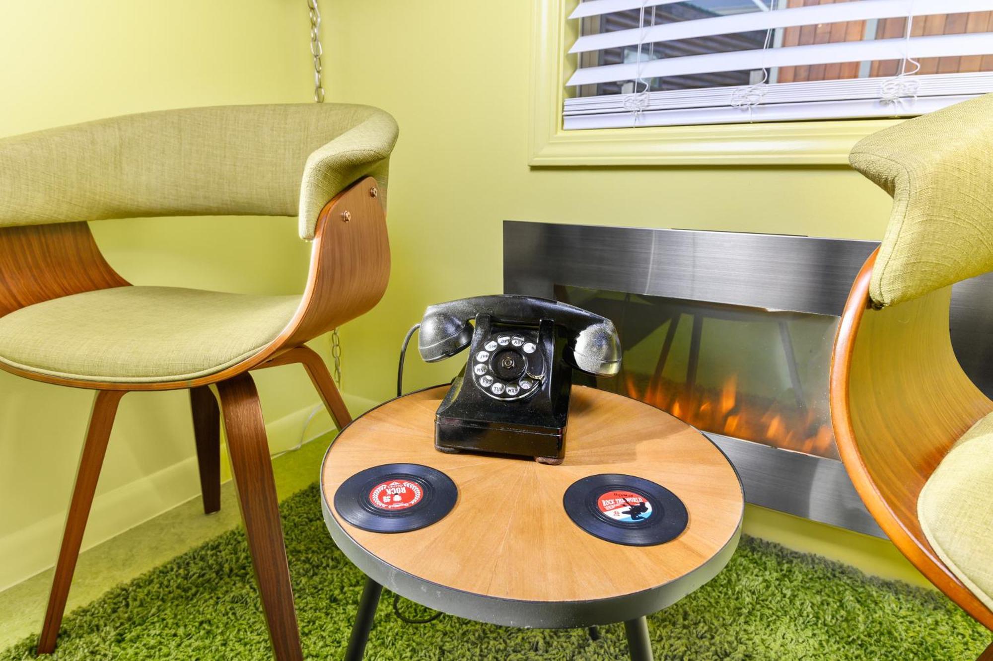 Tiny Digs - Hotel Of Tiny Houses Portland Room photo