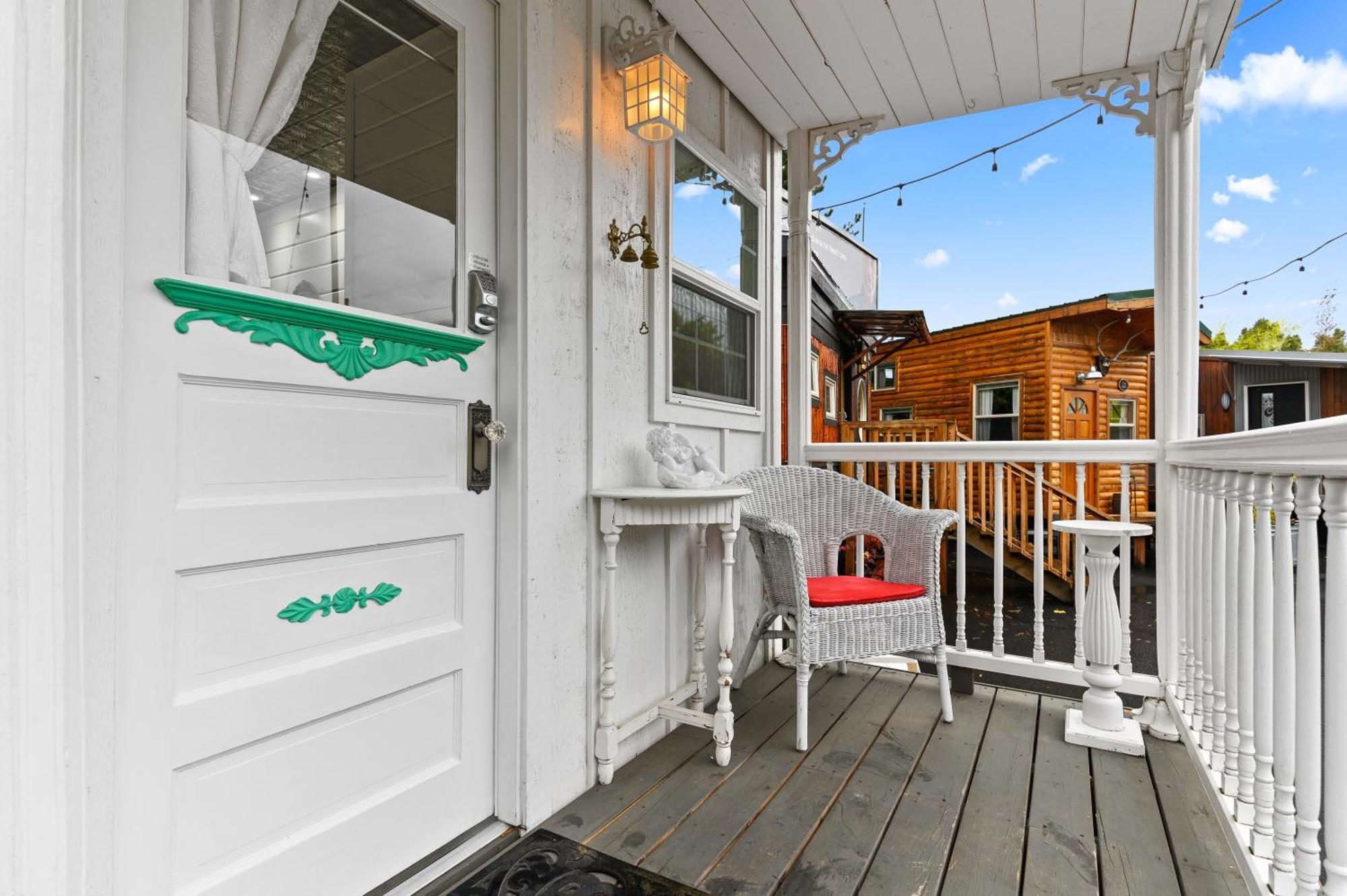 Tiny Digs - Hotel Of Tiny Houses Portland Room photo