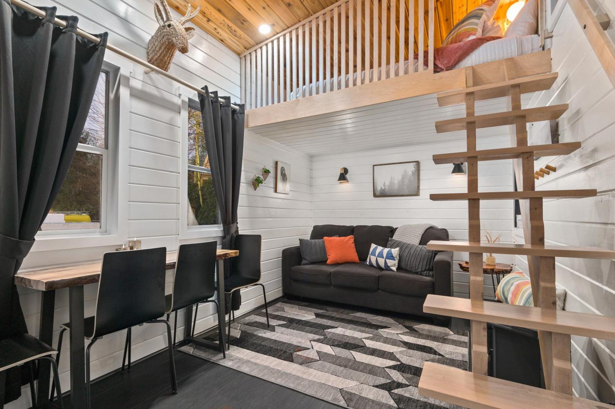 Tiny Digs - Hotel Of Tiny Houses Portland Room photo