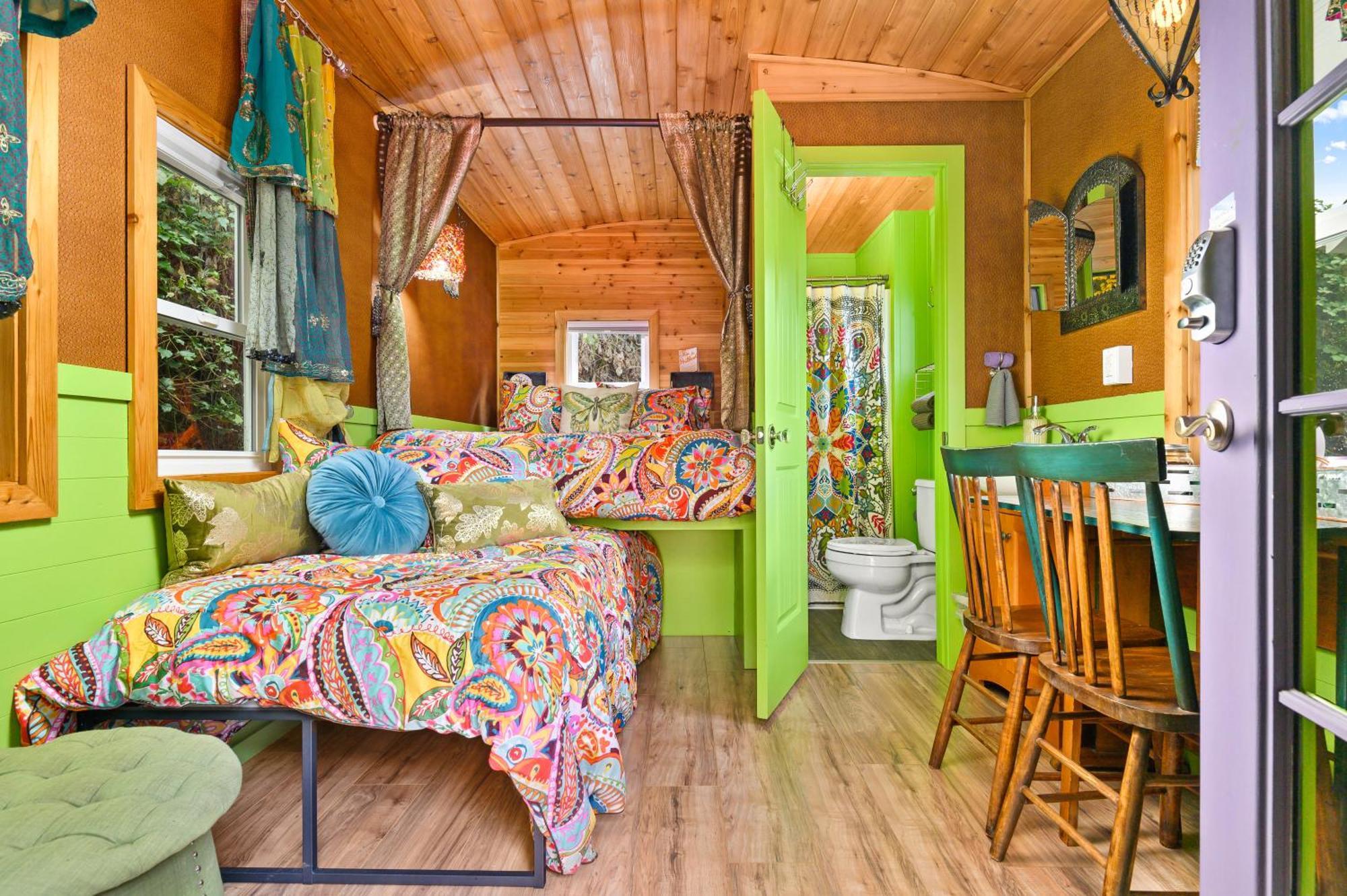 Tiny Digs - Hotel Of Tiny Houses Portland Room photo